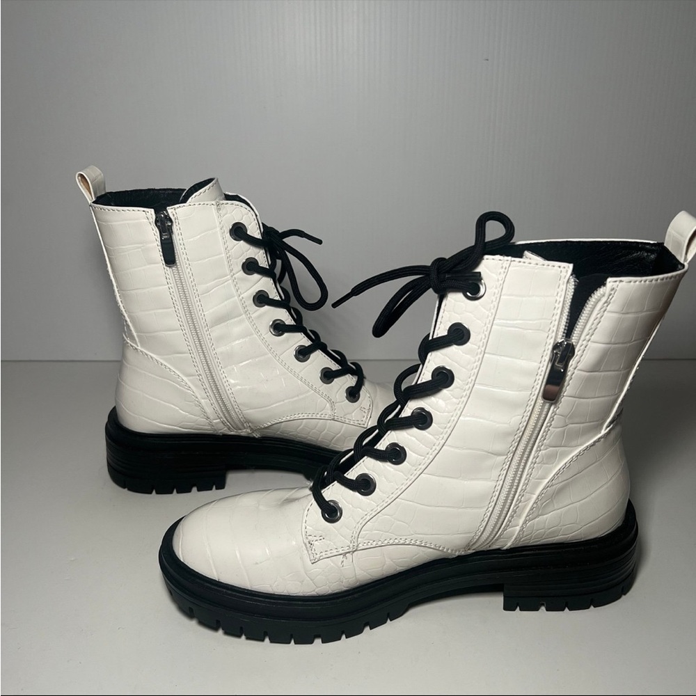 Nine West Boots Size 8